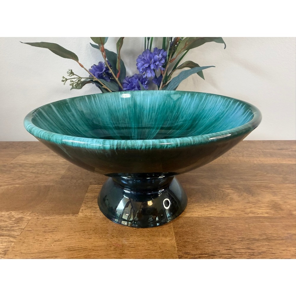 Blue Mountain Pottery Pedestal Bowl Green Drip‎ Glaze Compote Canada MCM  Dish